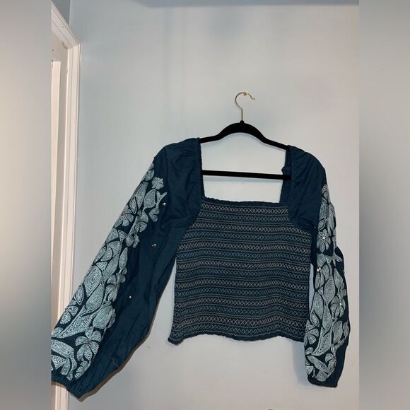 Anthropologie Women’s Small Smocked Embroidered Sequins Puff Sleeve Blue Top - Picture 6 of 11